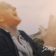 news_2023-08-30_Temic-new-song-Falling-Away