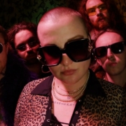 news_2023-11-15_Gen-and-the-Degenerates-new-single-Famous