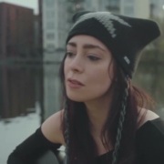 news_2023-12-9_LØLØ new single snow in berlin