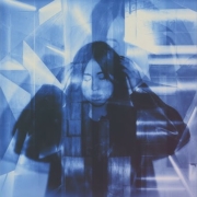 cover_SVNTH_Cinnamon Moon