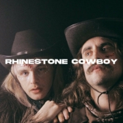 news_2025-05-04_Knives single Rhinestone Cowboy